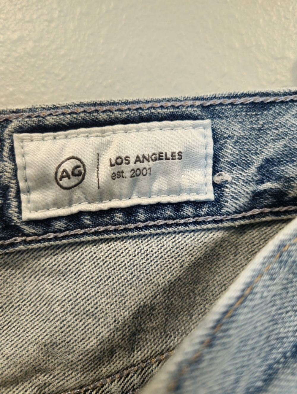 AG Adriano Goldschmied Hattie Barrel Jeans Size 24 High Rise Light Wash Denim - Picture 12 of 13
